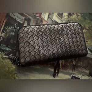 Bottega Veneta Intrecciato Metallic Silver Woven Leather Zip Around Wallet